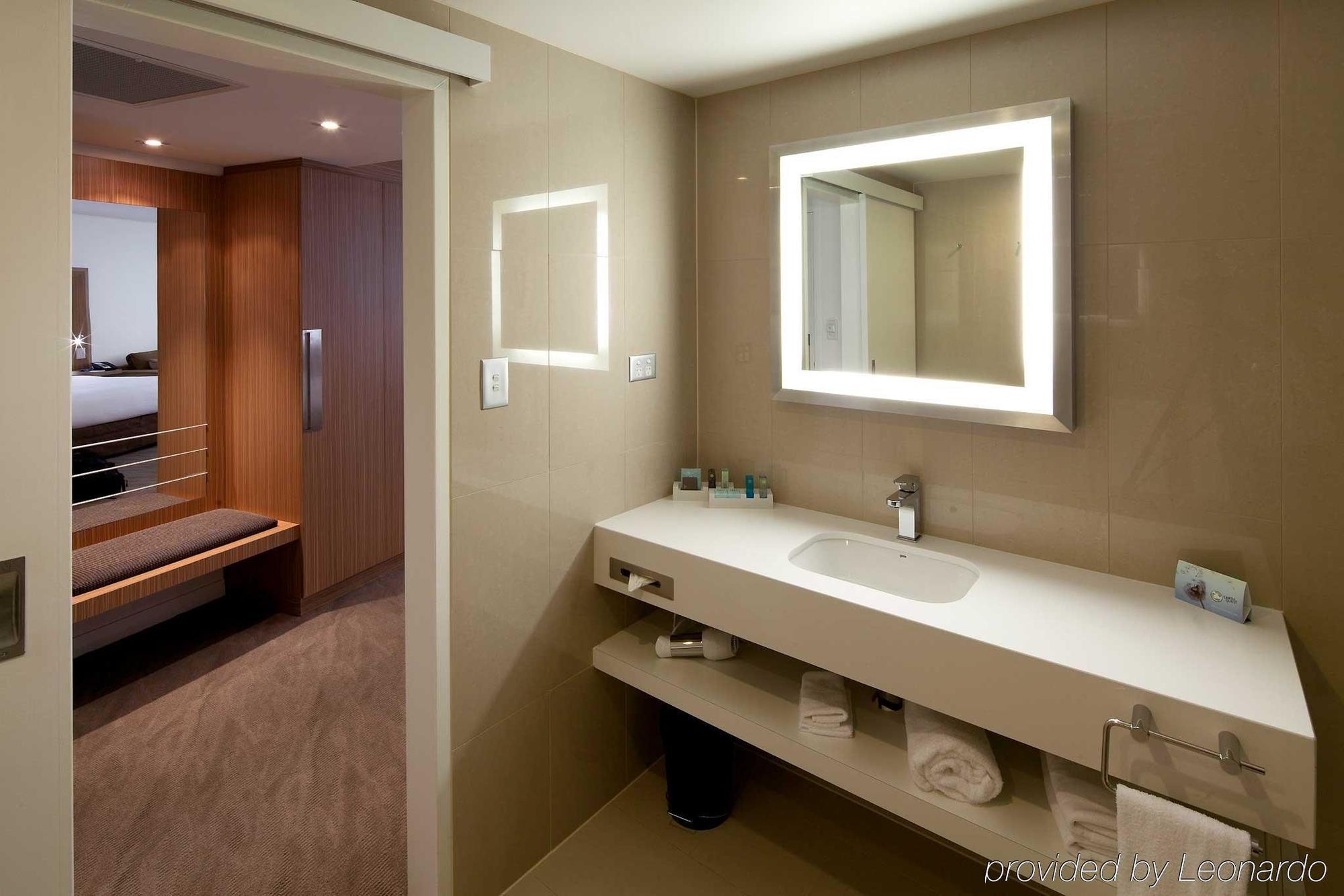 Novotel Sydney West Hq